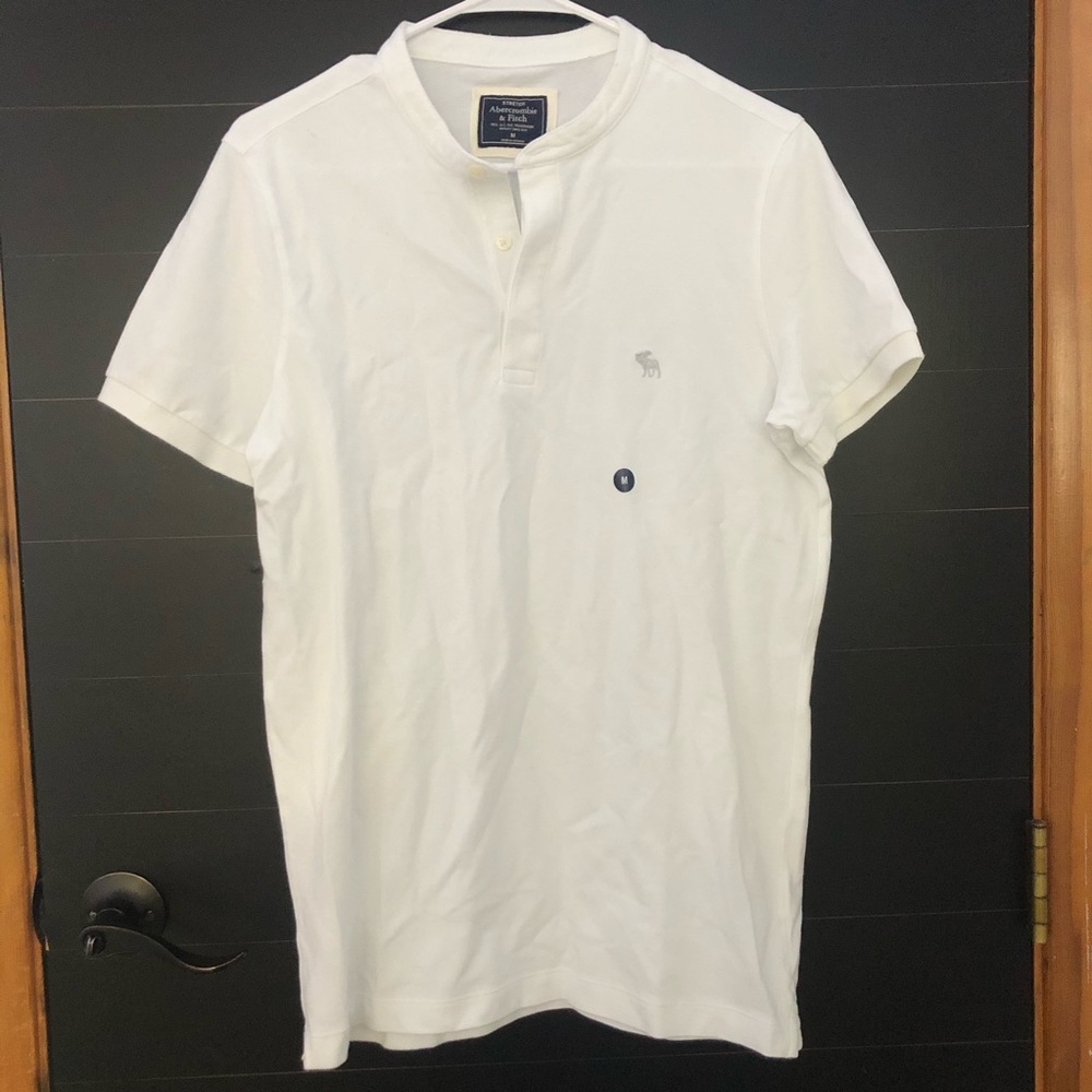 [abercrombie & fitch] white polo top.
